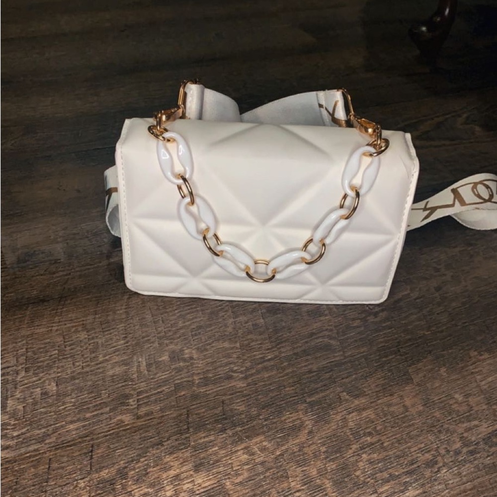 Beautiful small white purse